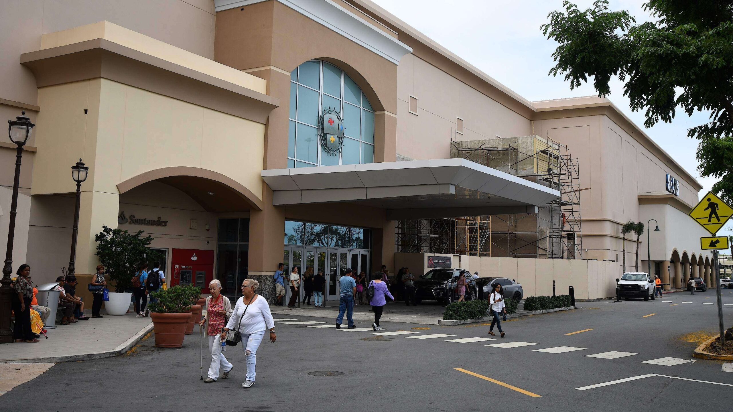 Parcos los centros comerciales sobre sus esfuerzos de seguridad