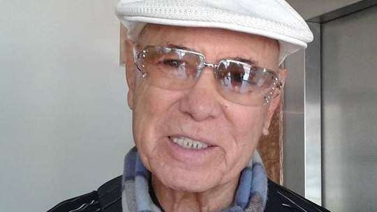 Ya en Santurce los restos del cantautor salsero Raúl Marrero