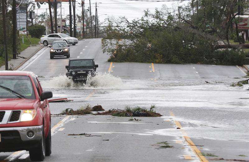 Las redes sociales recogen el desastre de Michael en Florida