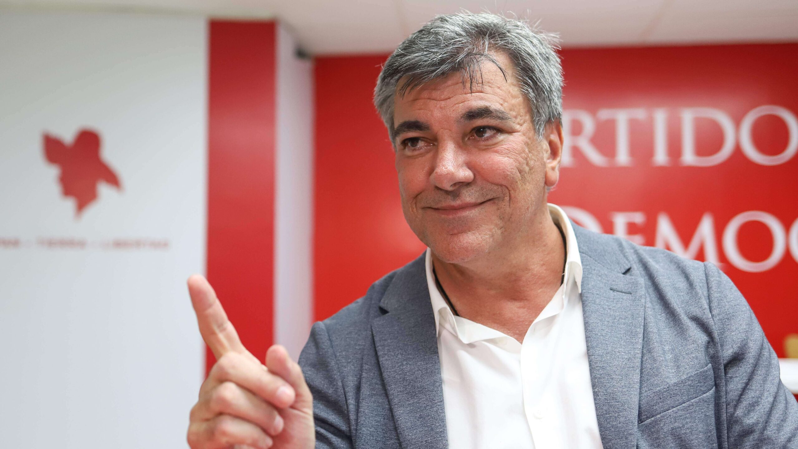 La Pava no renunciará a la mezcla de cabilderos con el PNP