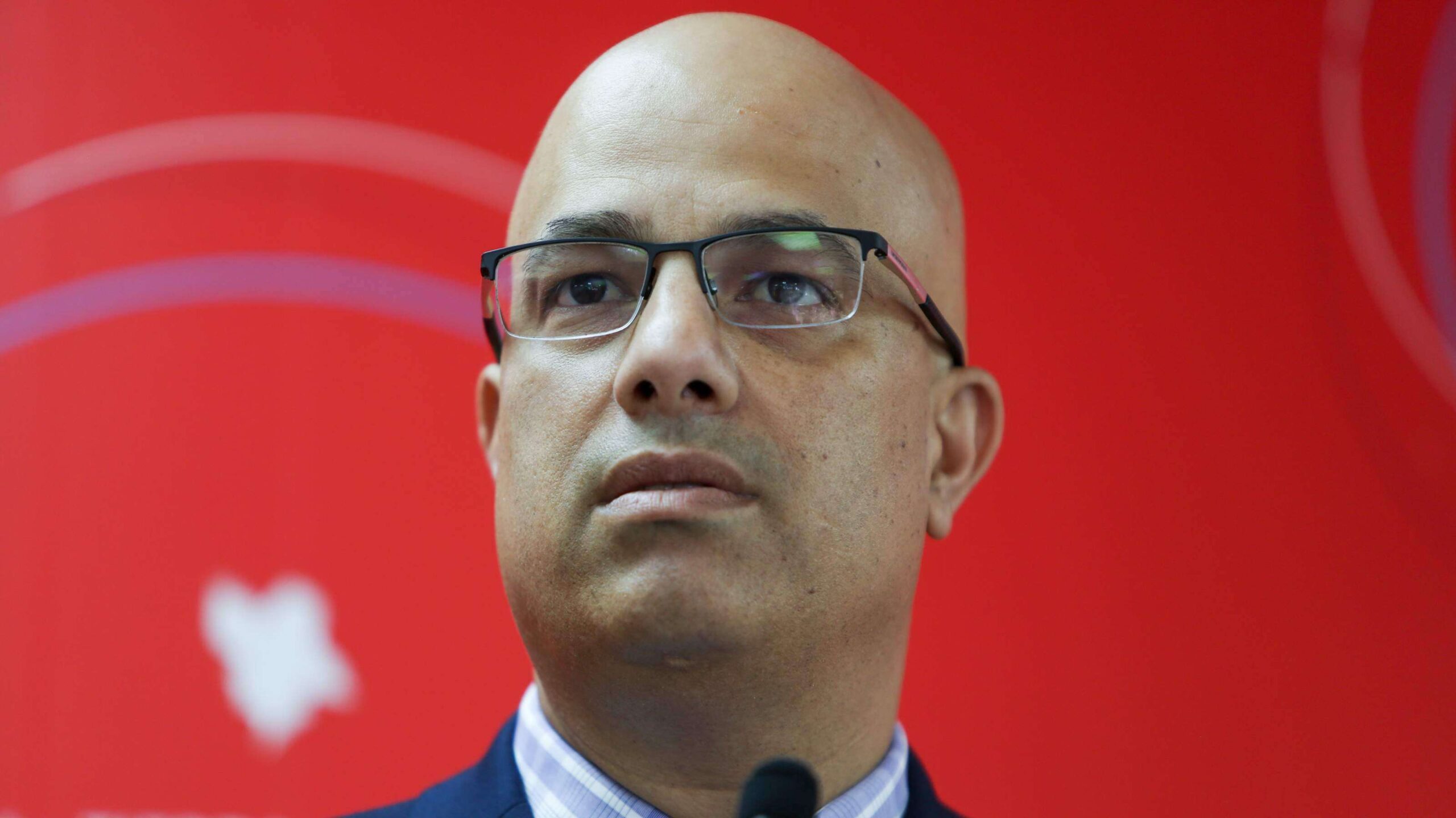 Héctor Ferrer no aspirará a la presidencia del PPD