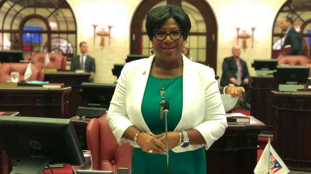 Senadora del PNP pide un hotel para Loíza