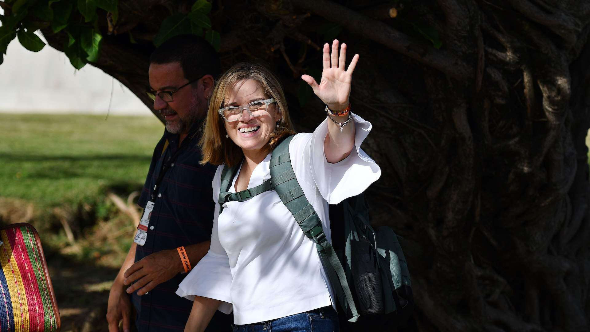 De viaje nuevamente la alcaldesa de San Juan