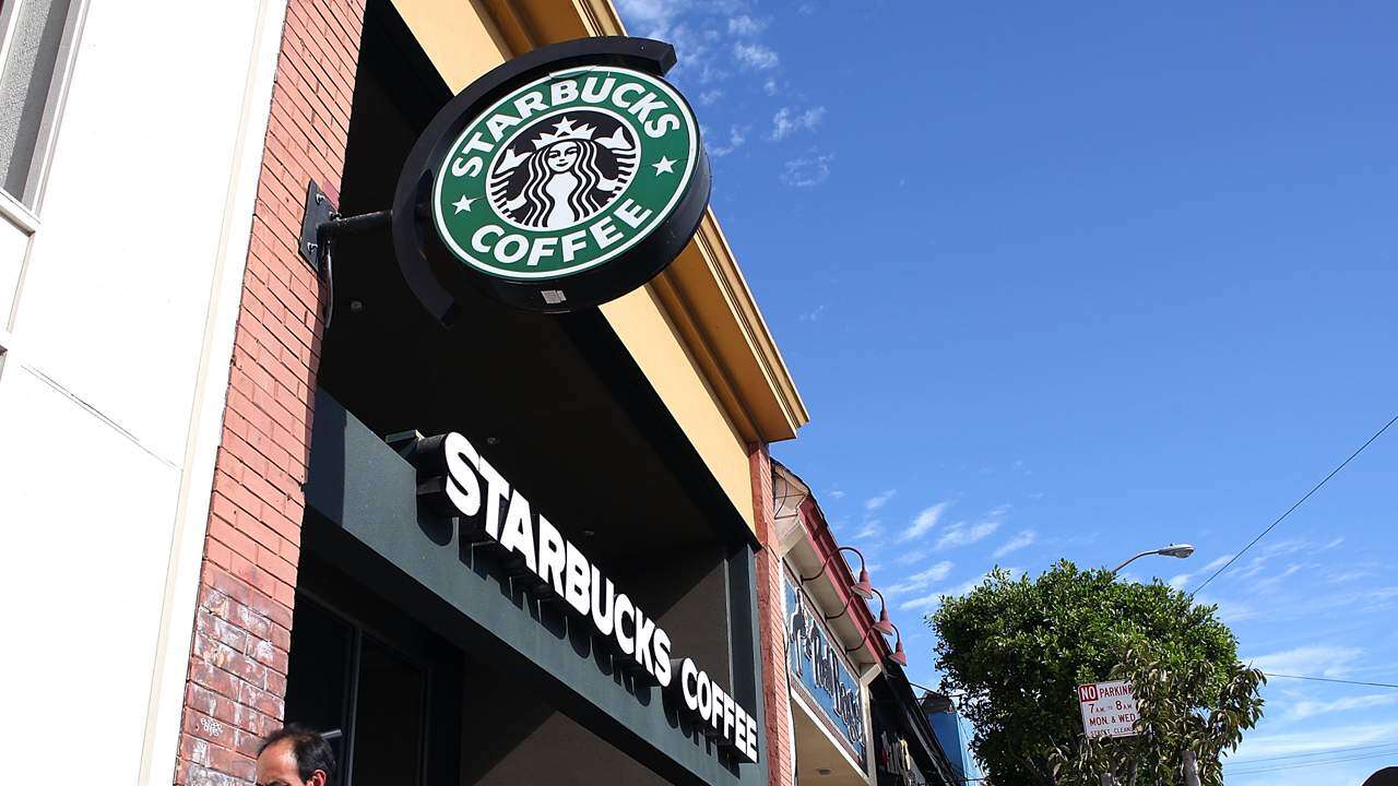 Nace el primer Starbucks para sordos