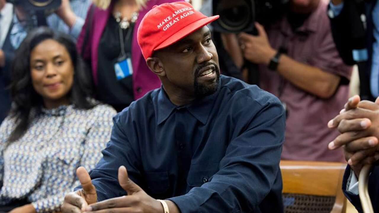 Kanye se siente como Superman tras reunirse con Trump