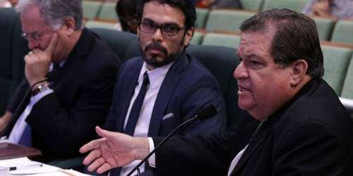 A Héctor Ferrer, de parte de un adversario político