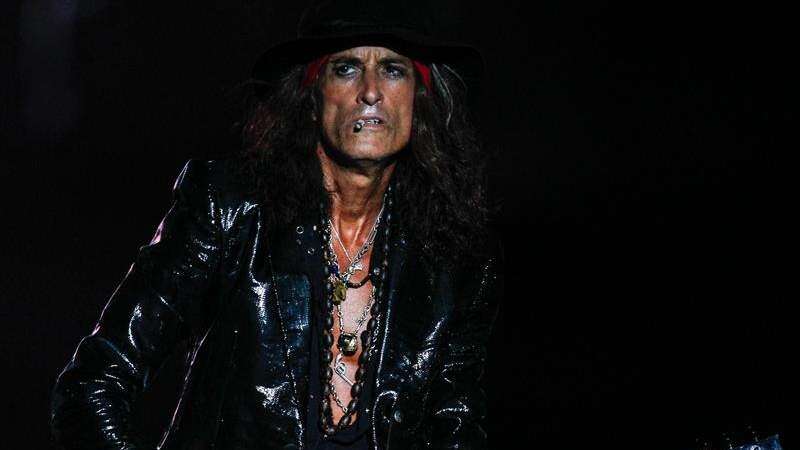 Hospitalizado Joe Perry guitarrista de Aerosmith