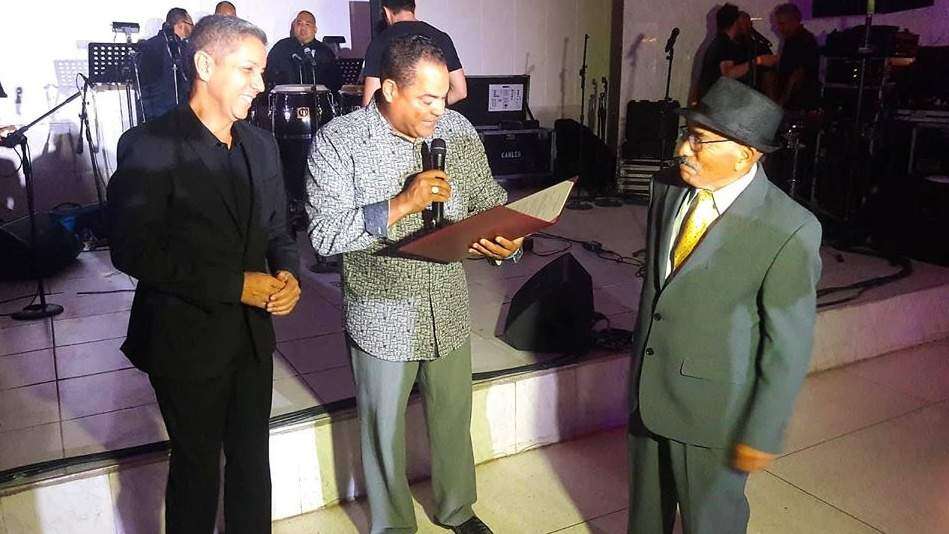 Exitoso el ‘abrazo’ a Sammy Marrero