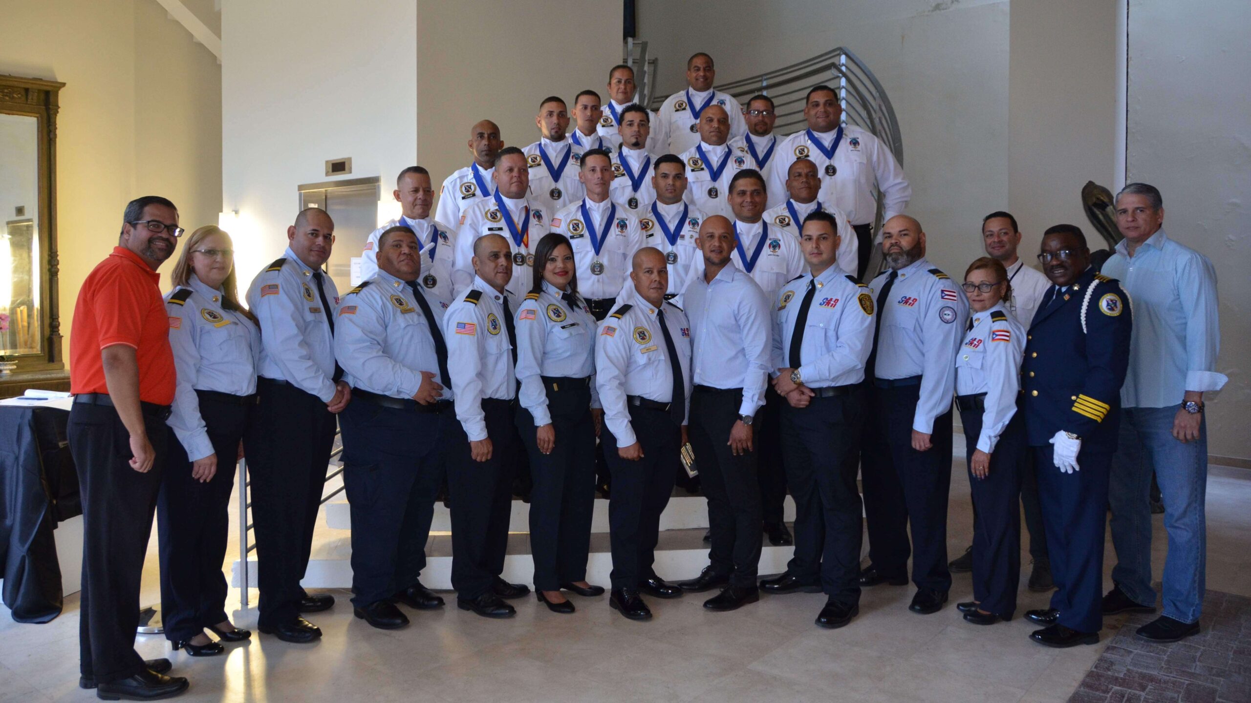 Se gradúan nuevos especialistas en búsqueda y rescate