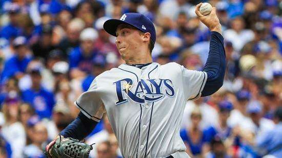 Blake Snell y Jacob deGrom ganan premios Cy Young