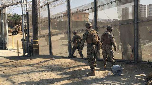 Soldados refuerzan la frontera entre EE.UU. y México