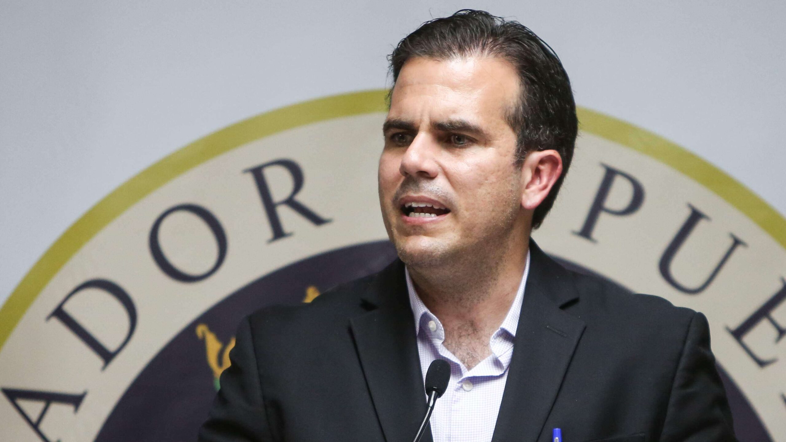 Rosselló avala petición de Rob Bishop sobre referéndum