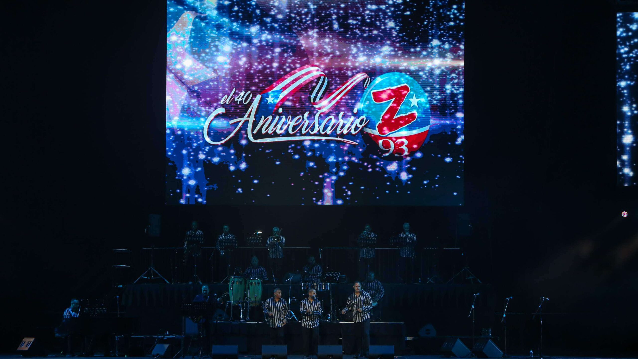 Fiest贸n salsero en el Coliseo de PR