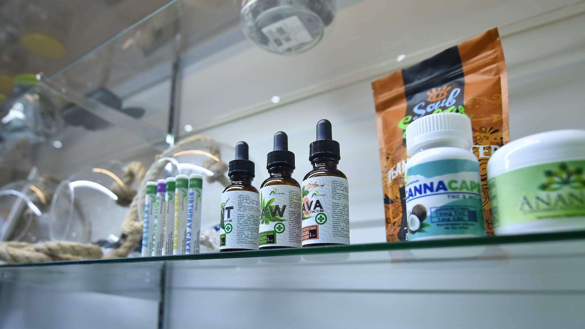 Gobierno tailandés da paso a la marihuana medicinal