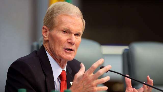 Se reduce ventaja republicana para el escaño senatorial por Florida