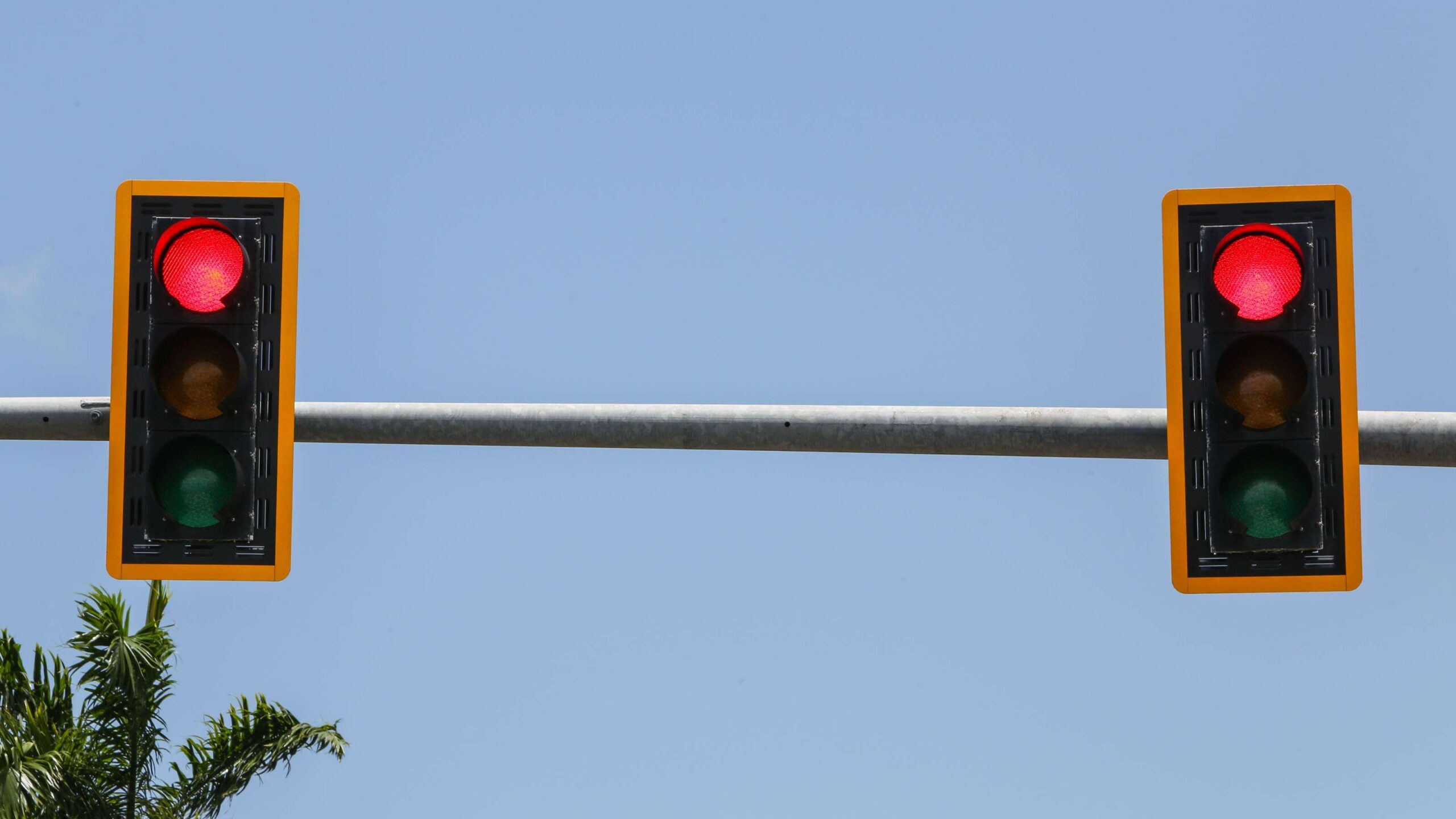 Una marcha provoca cierre de la 65 de Infantería