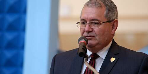 Caldero dice que Rosselló no podía transportar ayudantes en helicóptero