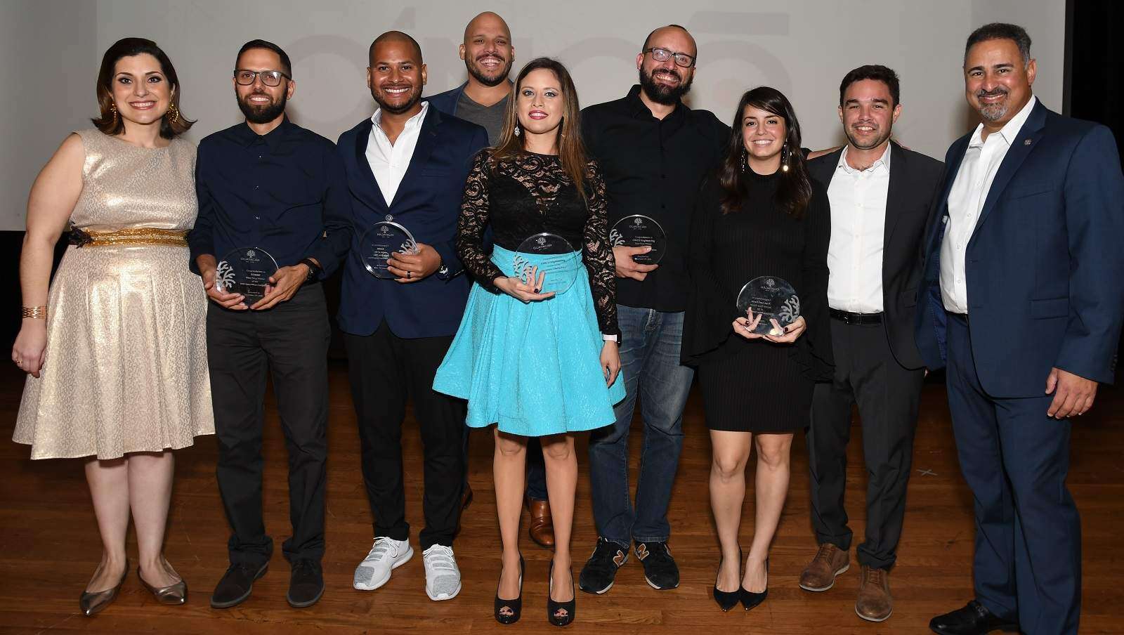 Premian a nueva ola de jóvenes emprendedores