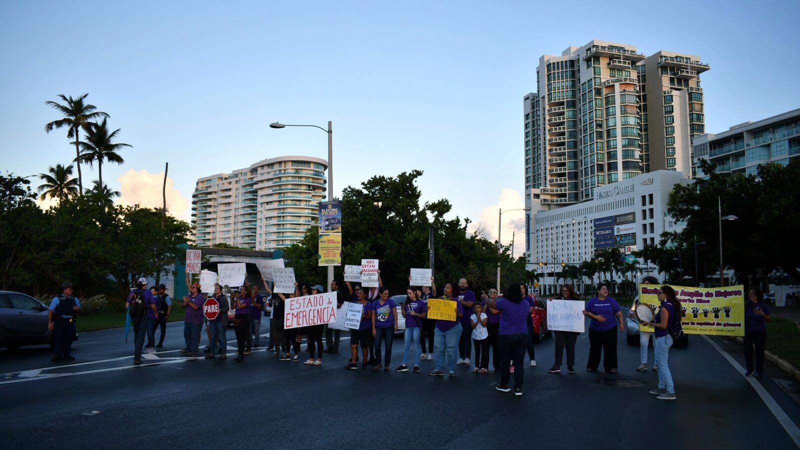 Colectiva Feminista se hace sentir en el Viejo San Juan