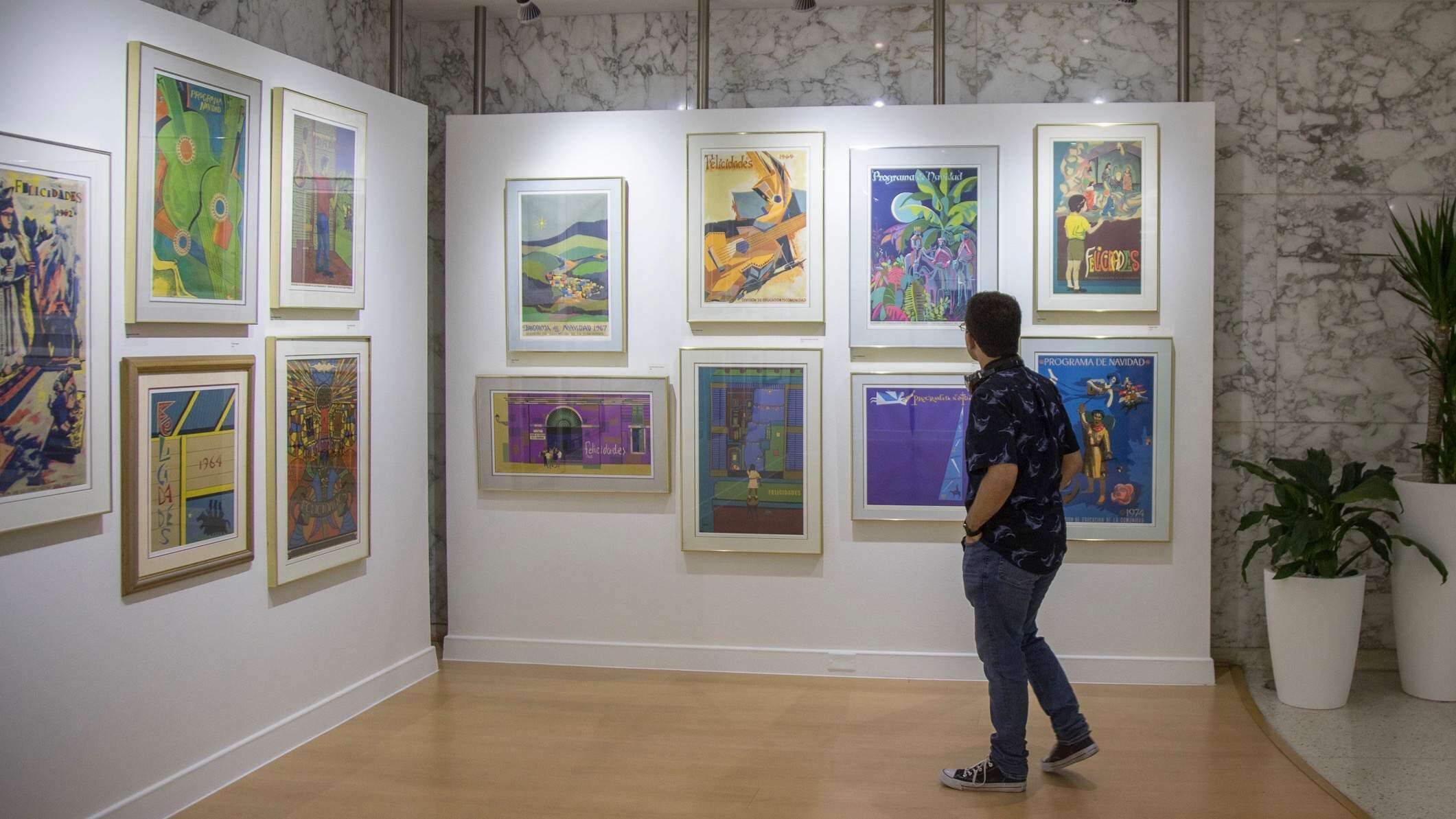 DIVEDCO expone sus carteles navideños