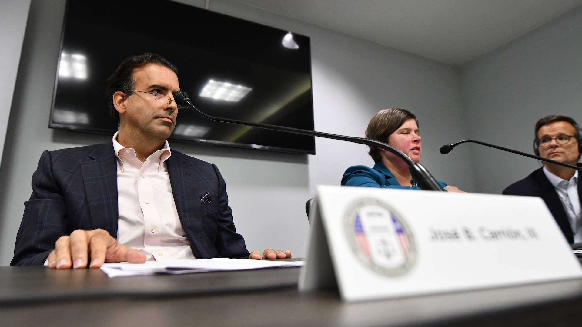 Junta aprueba nómina para bomberos transitorios