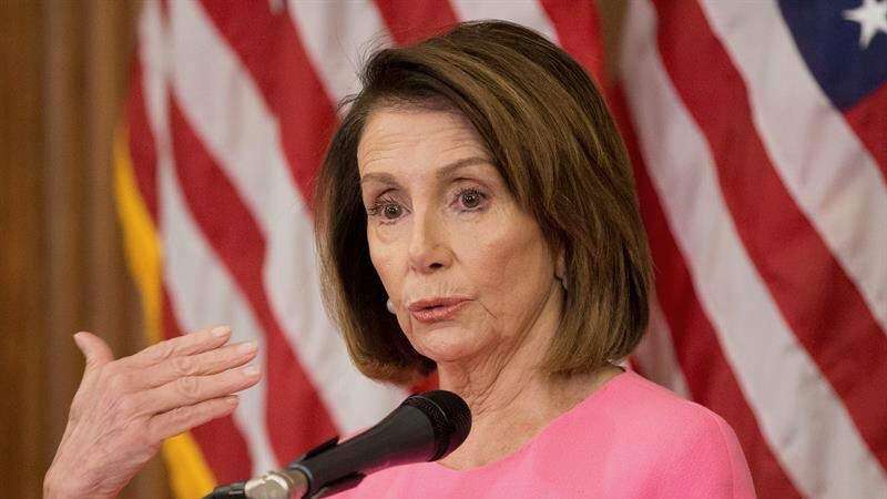 Pelosi achaca a ‘virilidad’ insistencia de Trump por el muro