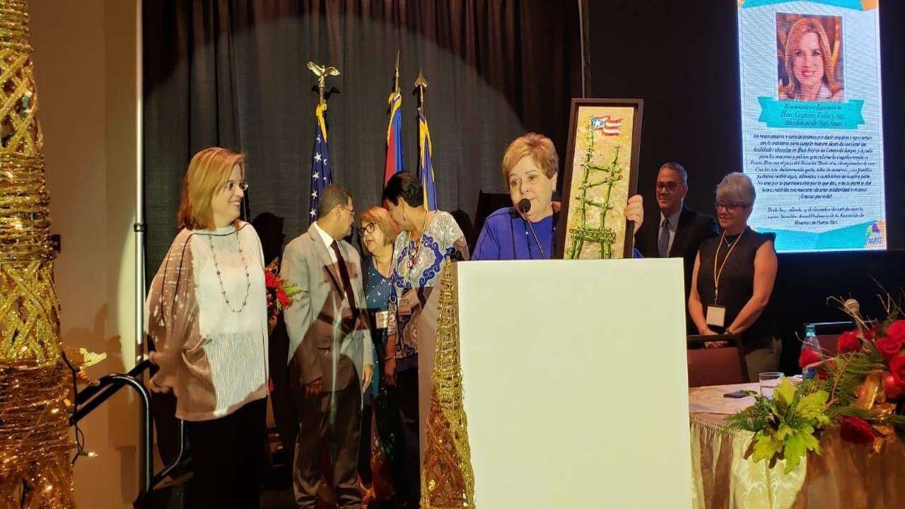 Asociación de Maestros reconoce a Carmen Yulín