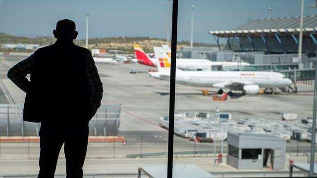 La bajada del crudo trae buenas noticias para los viajeros