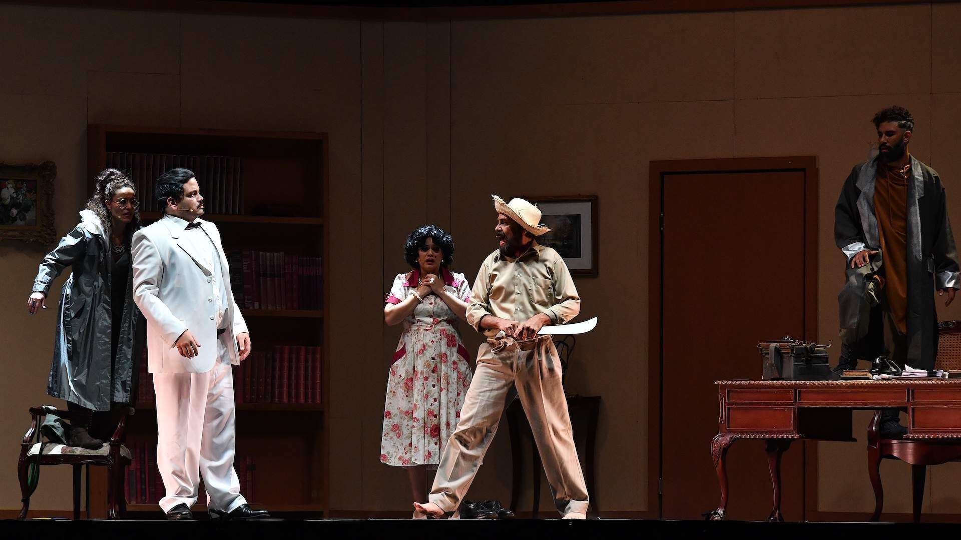 Teatro Breve llega y triunfa en el Choliseo
