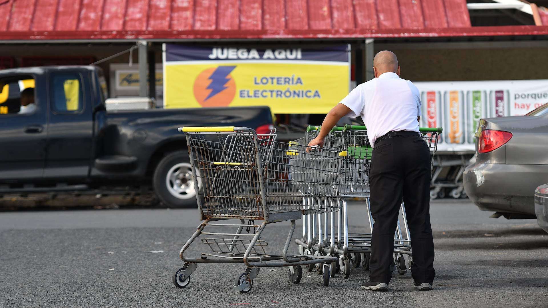 Multinacionales no venden más barato que comercios locales