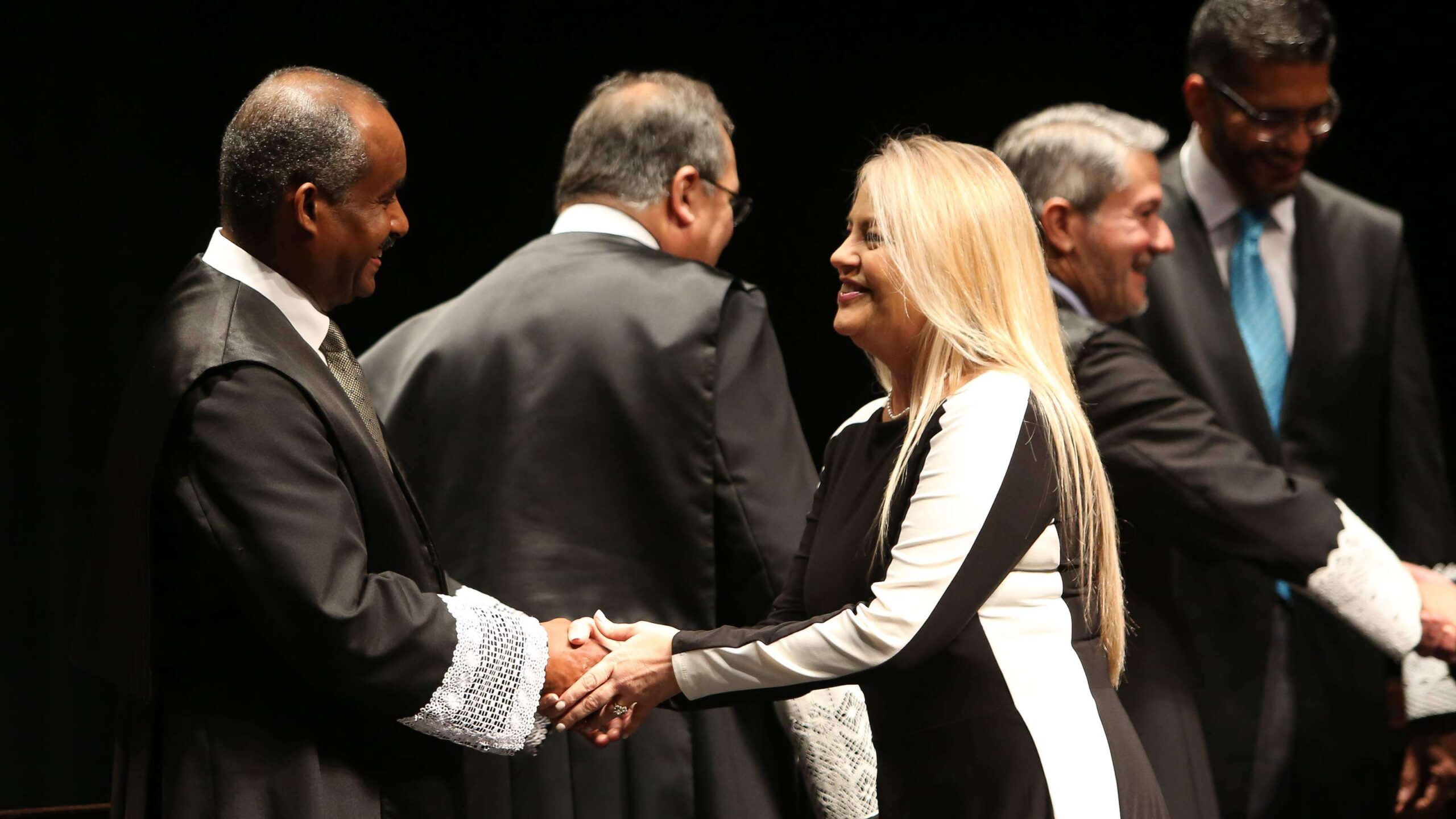 Wanda Vázquez: blindada a su cita en el Tribunal