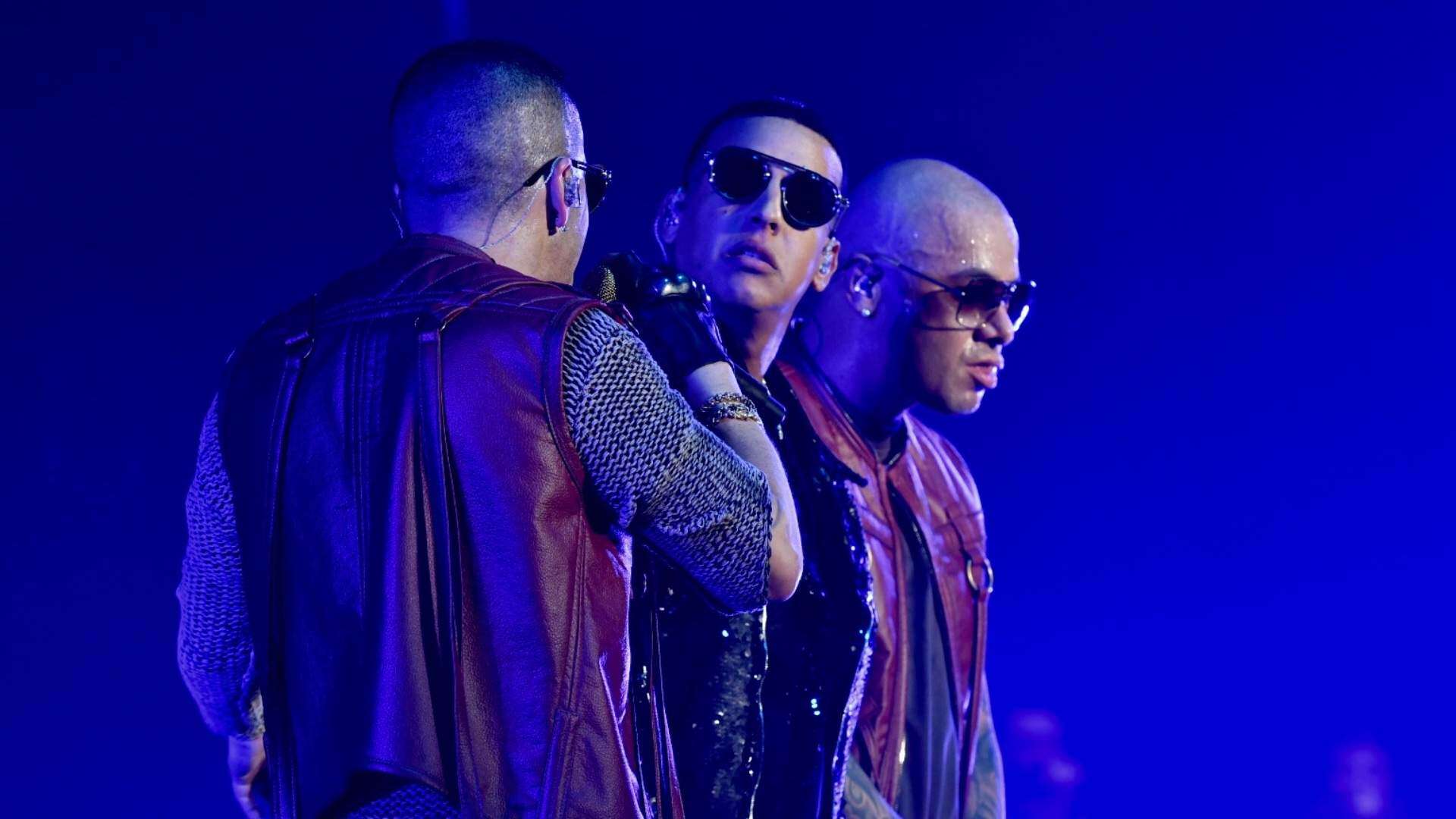 ‘Dura’ es la canción más sonada en la radio este año
