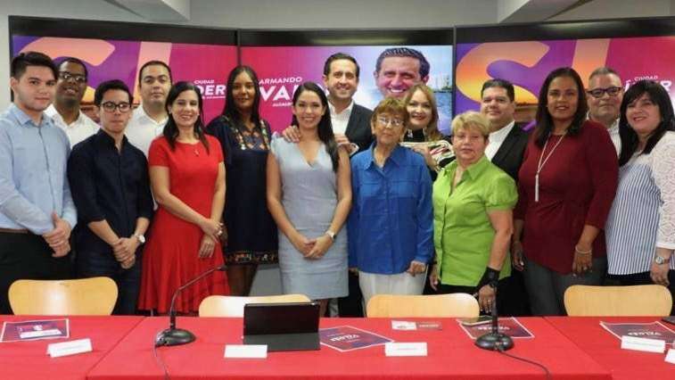 Armando Valdés presenta su equipo