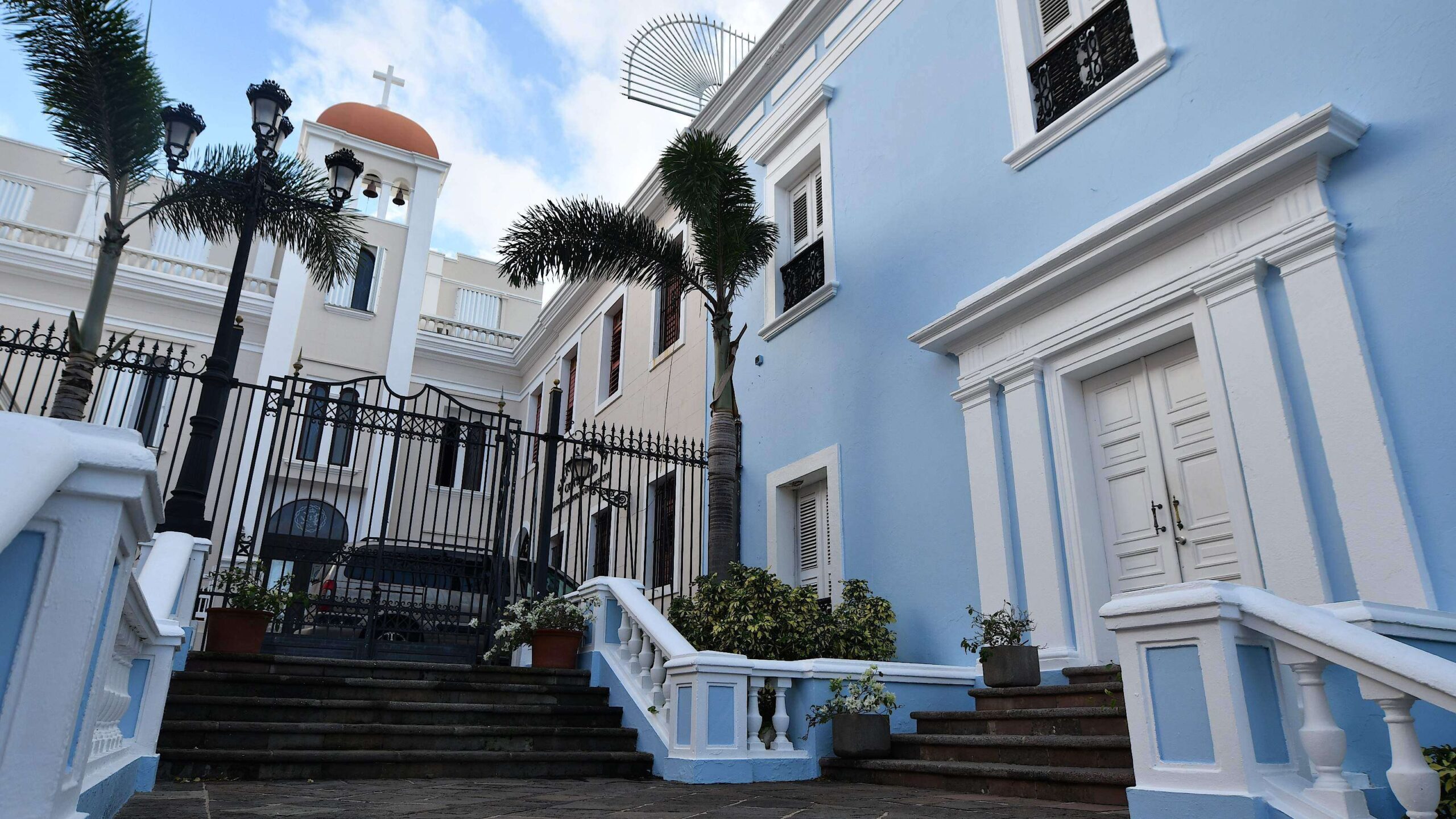 Renuncia secretario interino de prensa de la Fortaleza