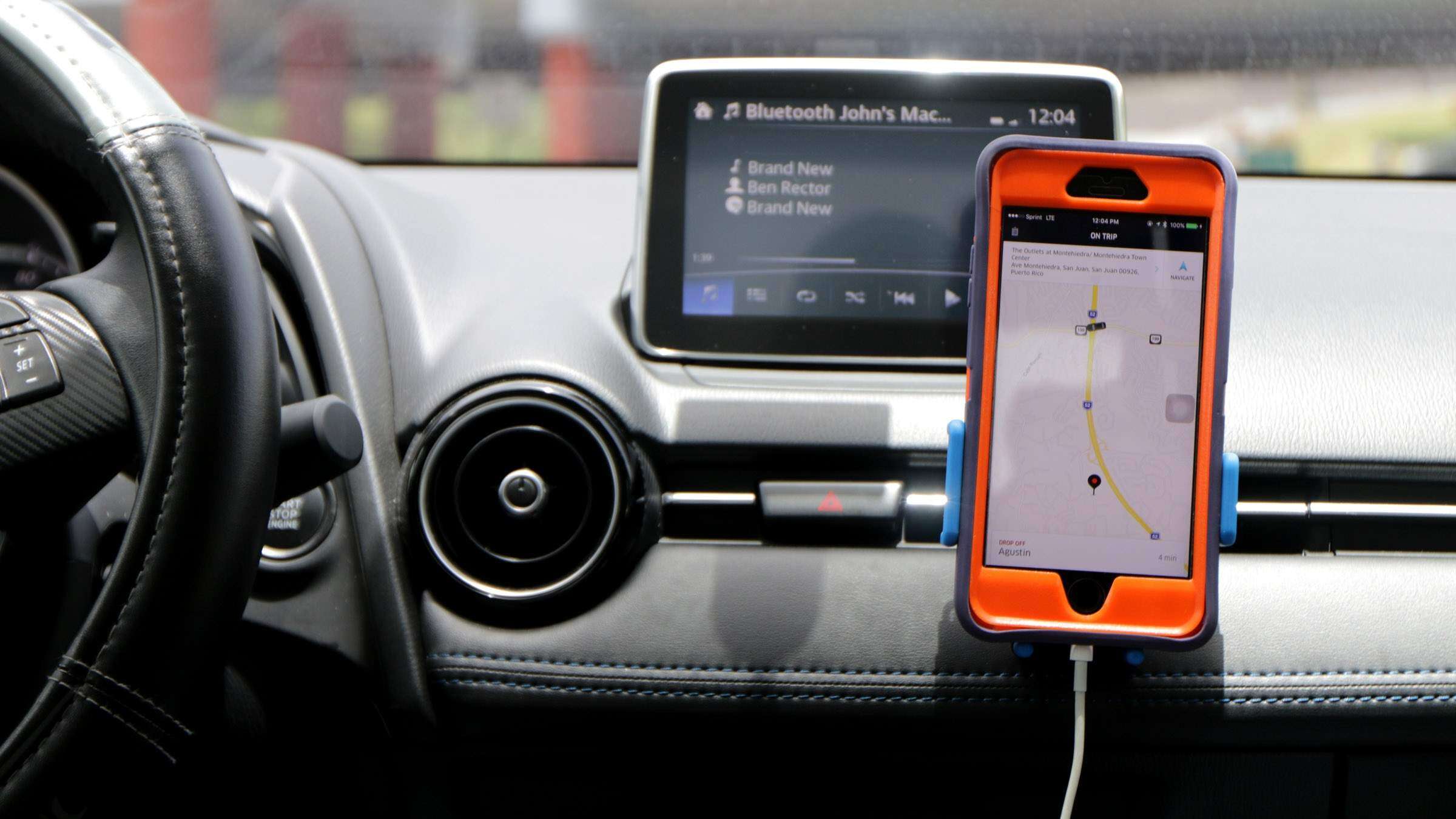 Alemania prohíbe Uber Black