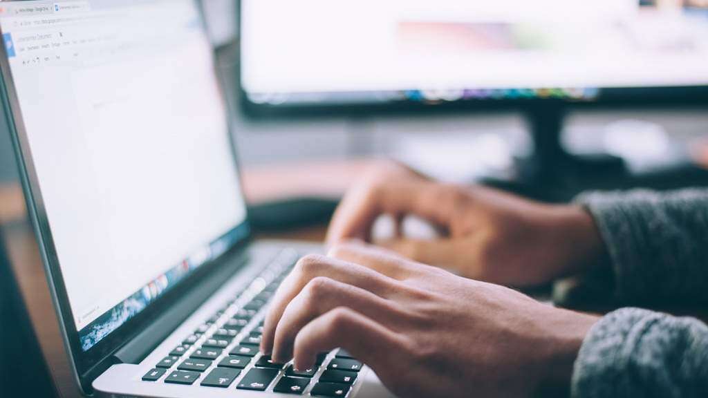 Los municipios con menos acceso a dispositivo de computadoras en PR