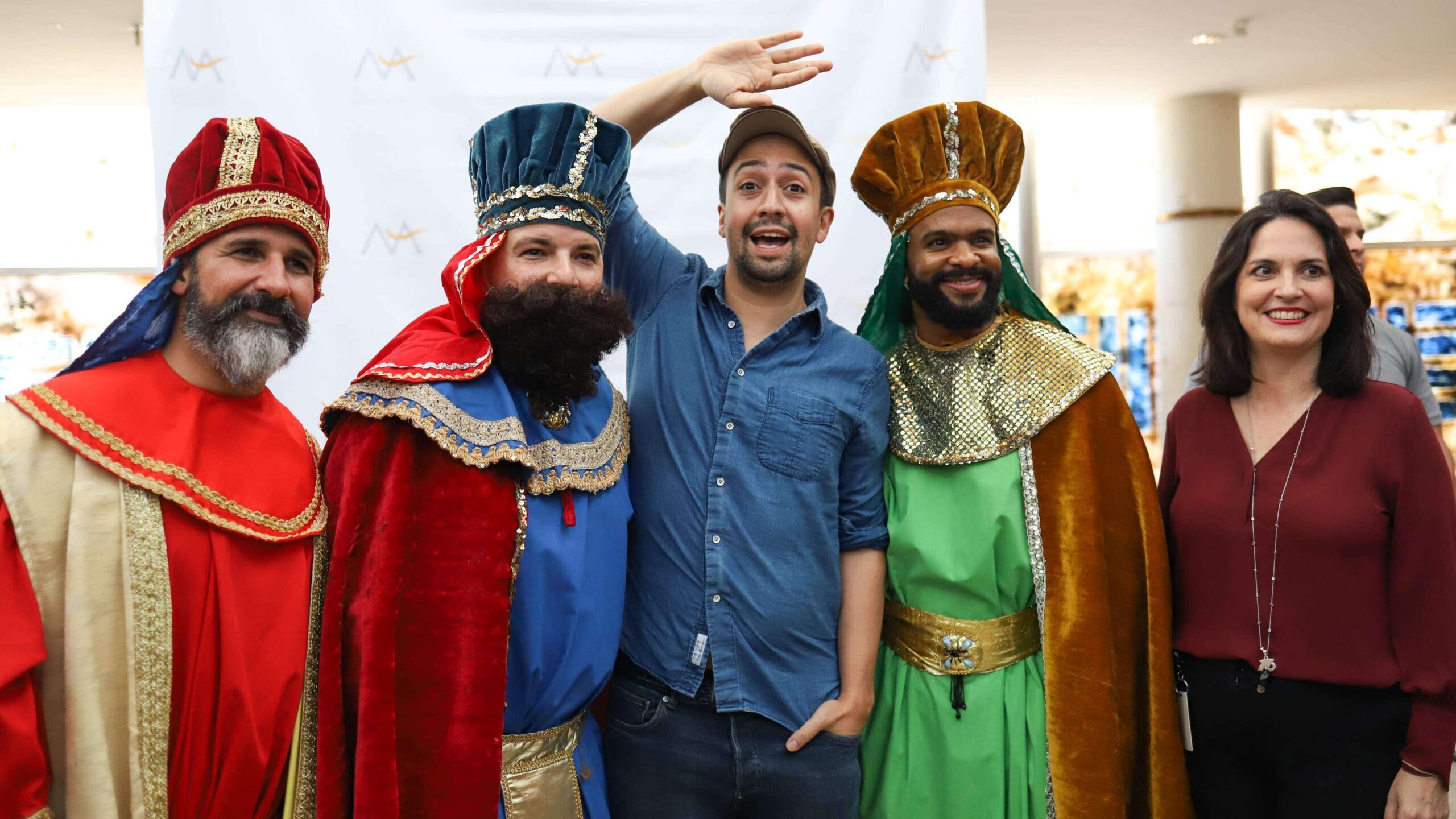 Un encuentro entre los Reyes Magos y Lin Manuel Miranda