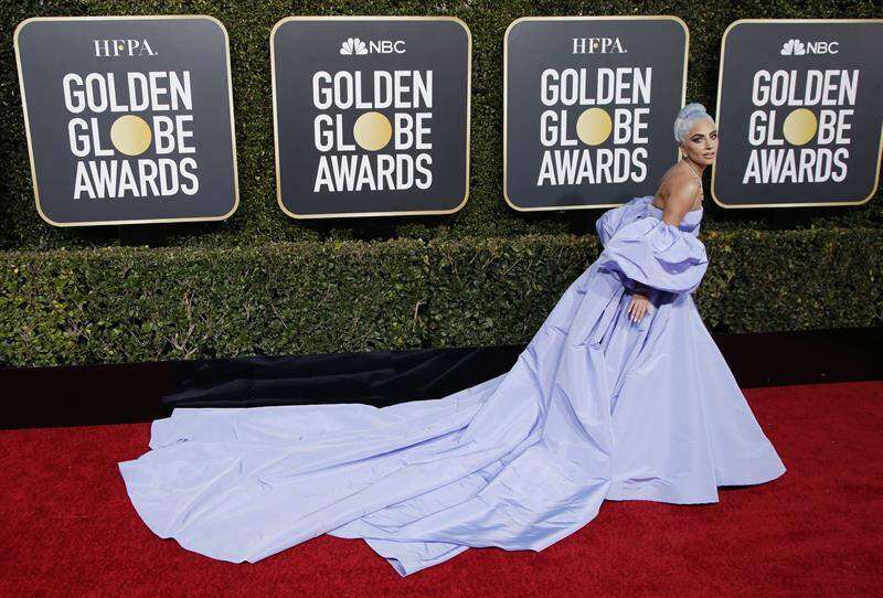 Lady Gaga retira su canción con R. Kelly