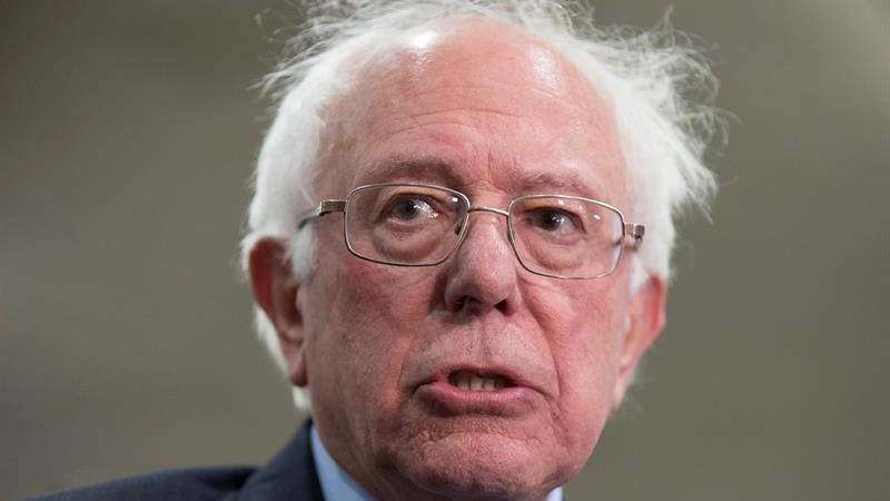 Cuestionan candidatura de Bernie Sanders tras alegaciones de acoso