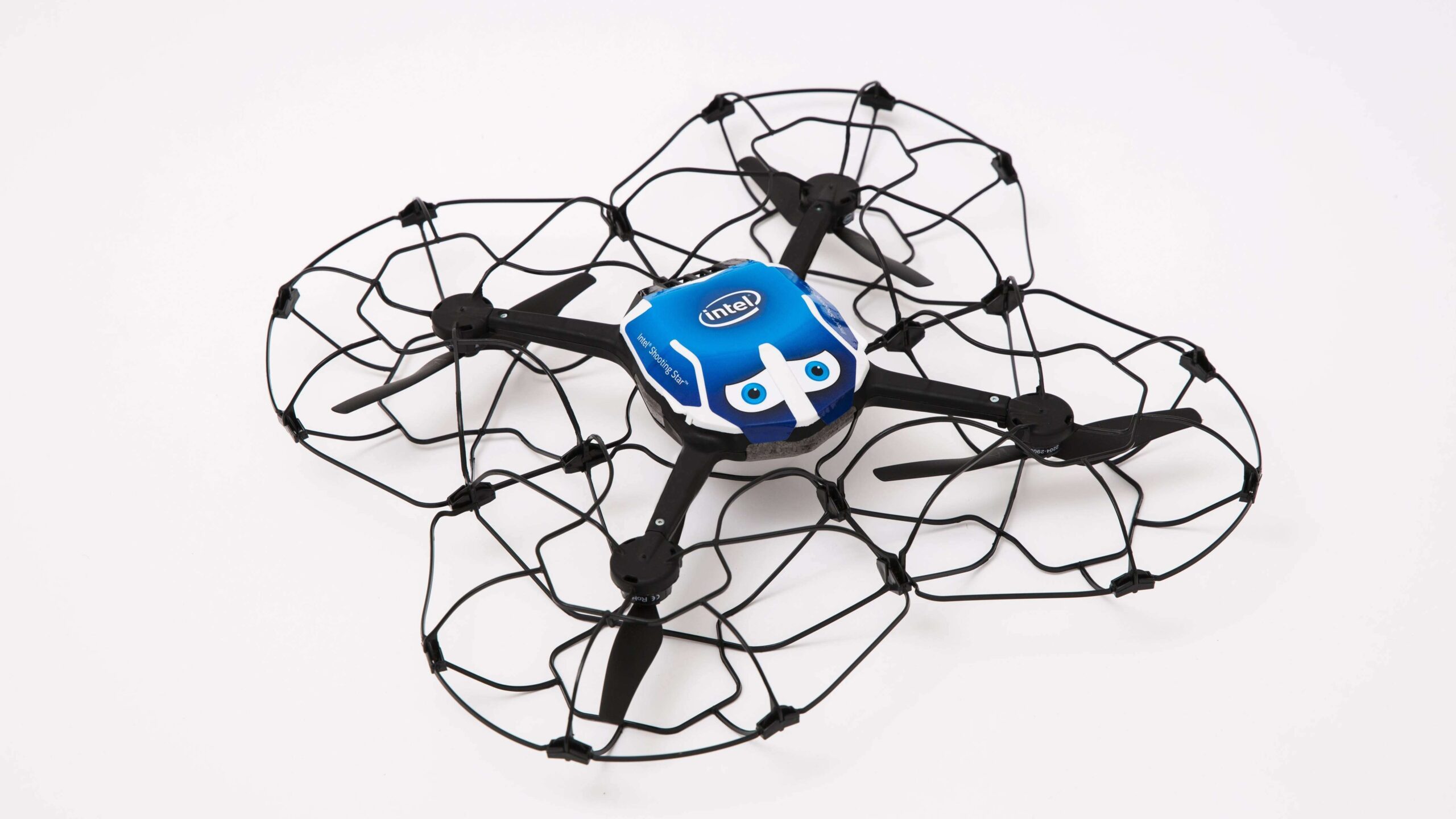 Canadá prohibirá el uso de drones cerca de sus aeropuertos