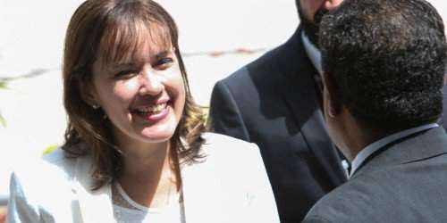 185 trabajadores sociales más para el Departamento de la Familia