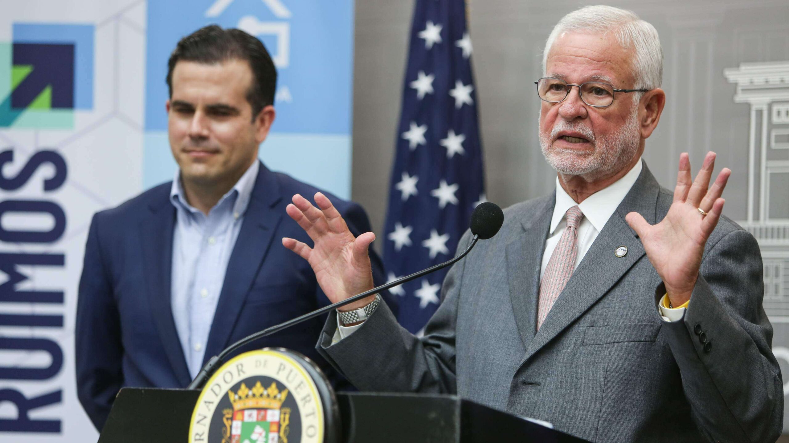 Dos generaciones Rosselló le hablan directo al ‘criminal’ sin éxito