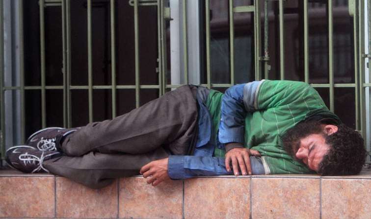 Convocan voluntarios para el conteo de personas sin hogar