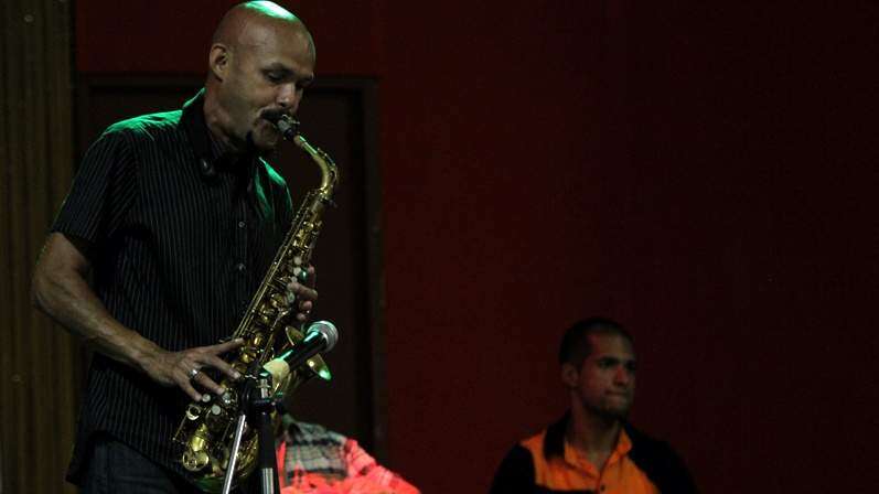 Miguel Zenón dirigirá en PR al MIT Festival Jazz Ensemble
