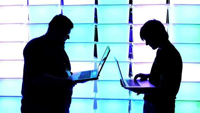 Evita ser una víctima de estafadores digitales con estos consejos