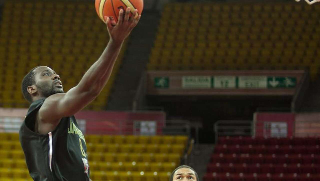 Rose y Reese reforzarán a los Leones