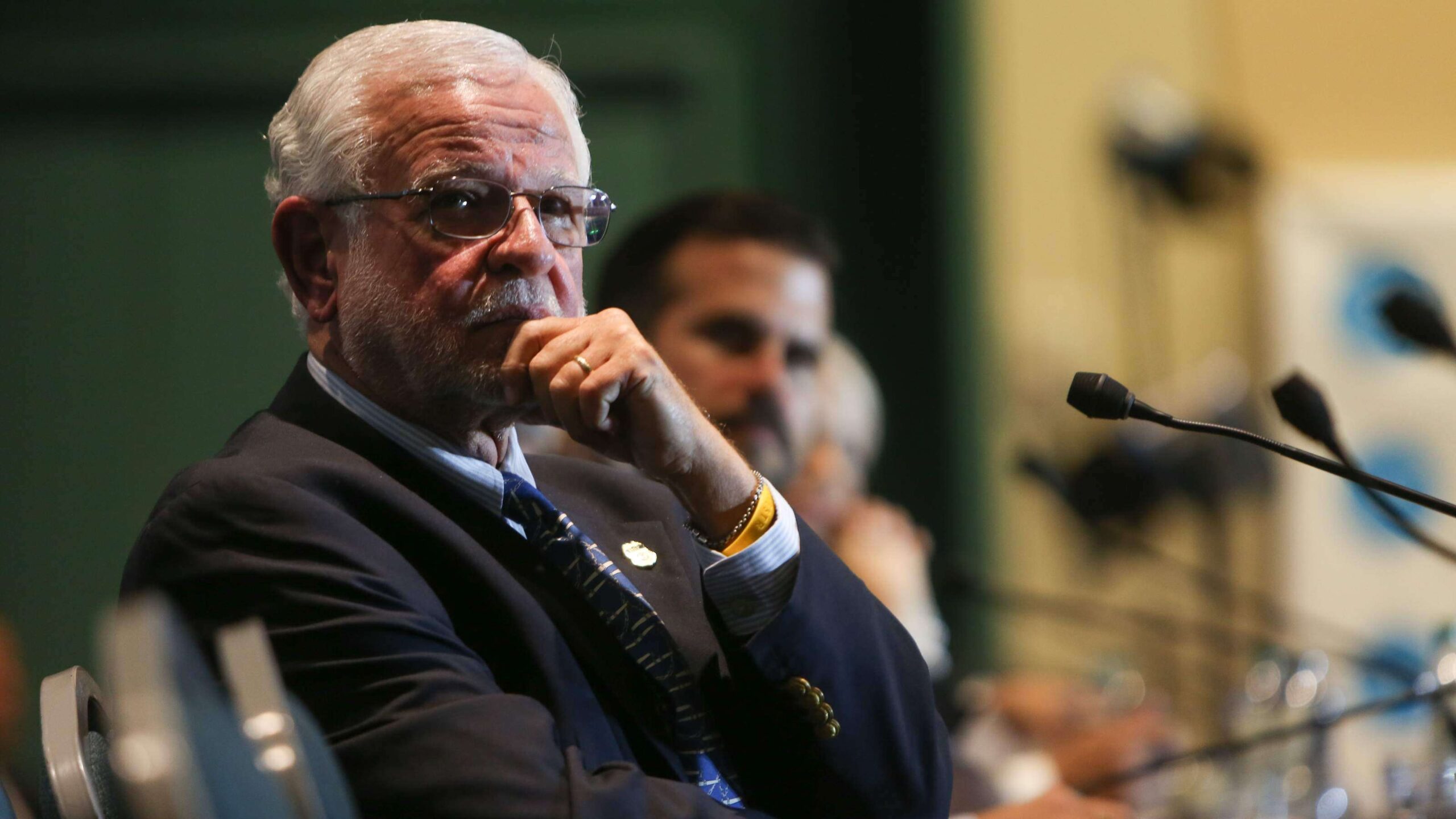 JCF aprobó fondos para academia, pero no para sueldos de agentes graduados