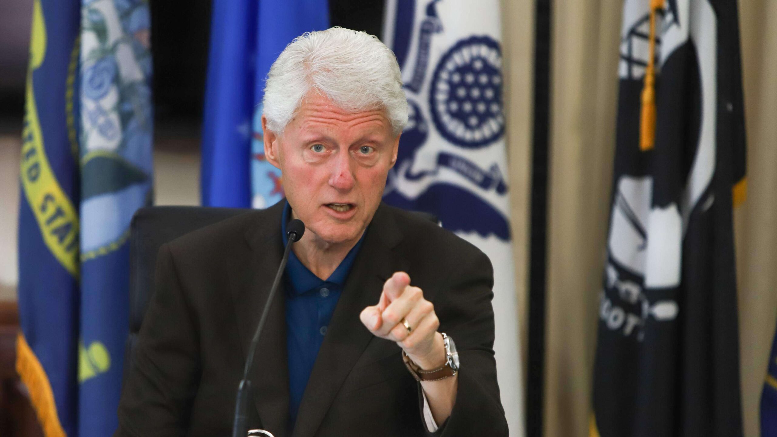 Los Clinton visitan la Isla en nueva iniciativa sobre desastres