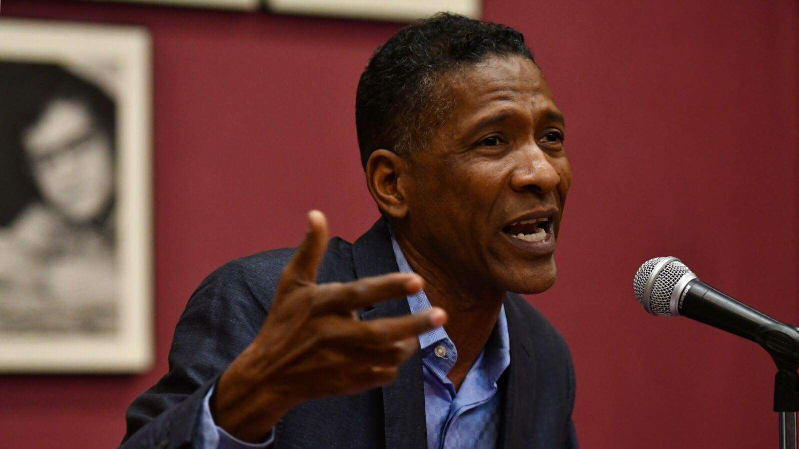 William Cepeda llevará música a cada pueblo de la Isla