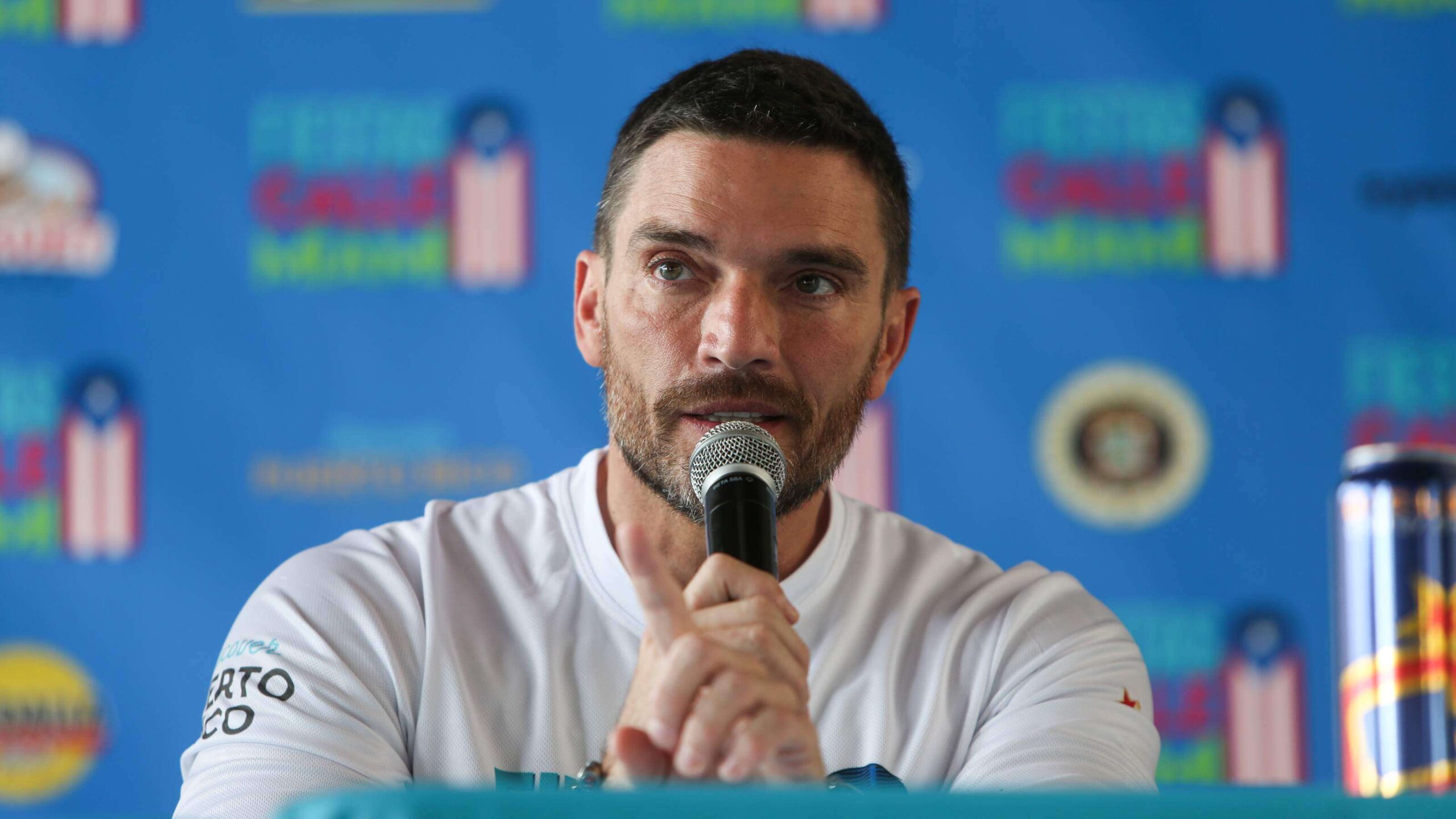 Julián Gil cumpliría meses de cárcel por defender la bandera de PR